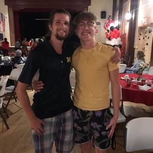 Meet your Posher, Christian